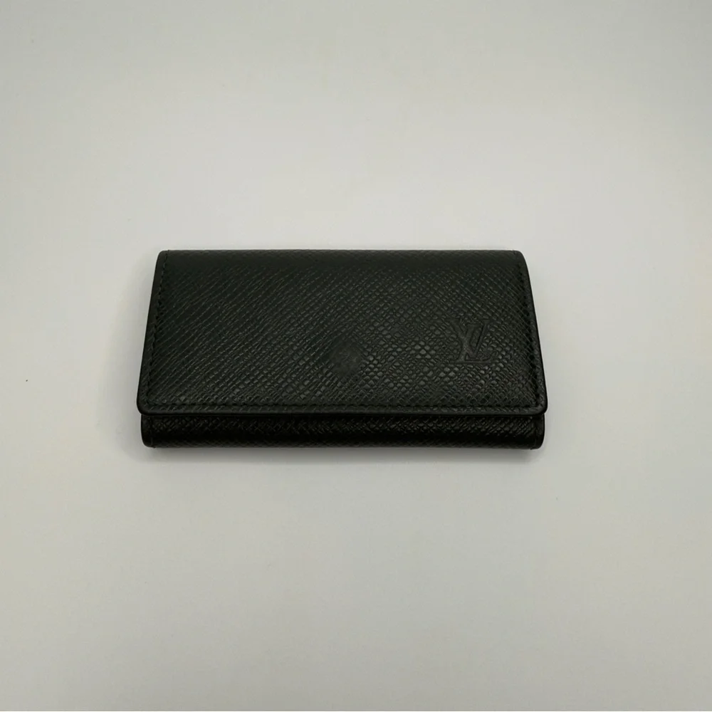 Louis Vuitton Vintage 4 Key Holder/Wallet | Taiga Green Leather | Unisex |